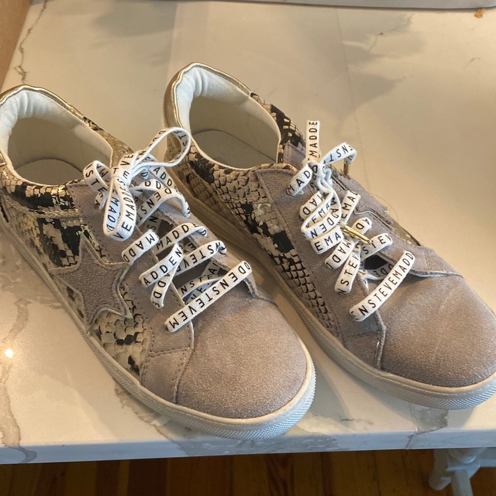 Steve Madden sneakers